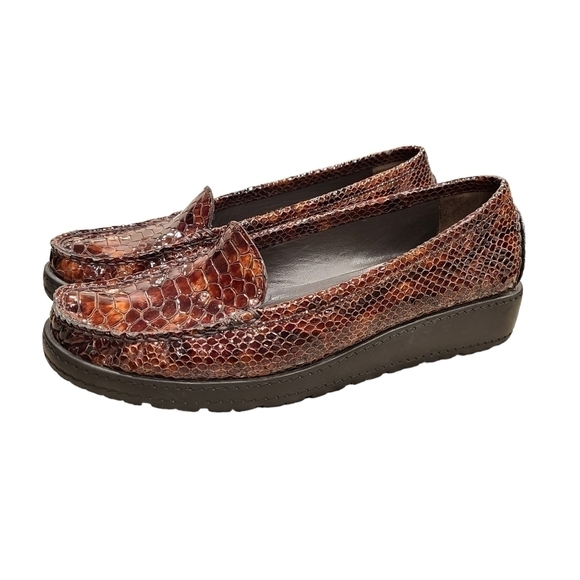 Vintage Stuart Weitzman Y2K 90s Low Platform Faux Snakeskin Shoe, Size 7.5 - Picture 4 of 16